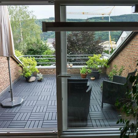 Moderne 70 Qm Wohnung Mit Grosser Dachterrasse Kinheim Eksteriør billede