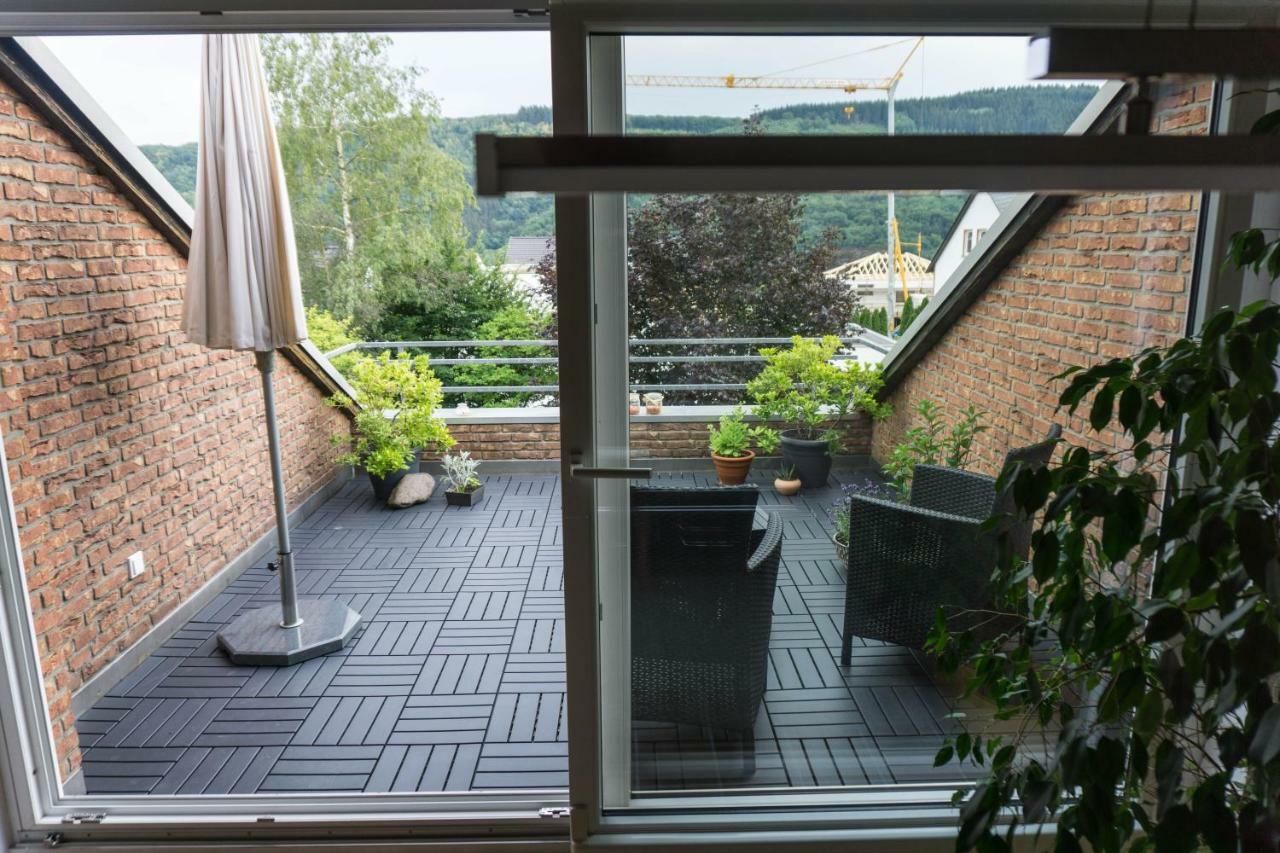 Moderne 70 Qm Wohnung Mit Grosser Dachterrasse Kinheim Eksteriør billede