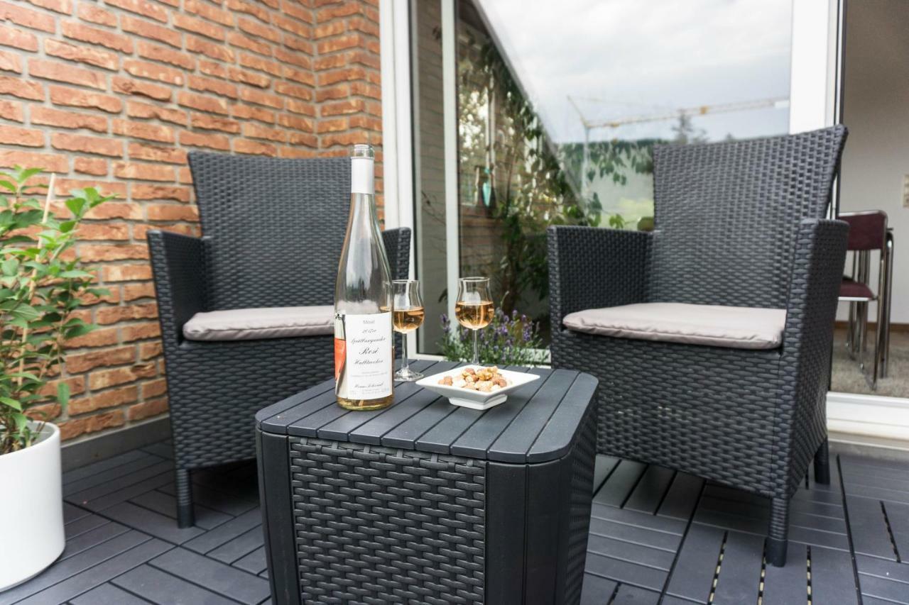 Moderne 70 Qm Wohnung Mit Grosser Dachterrasse Kinheim Eksteriør billede